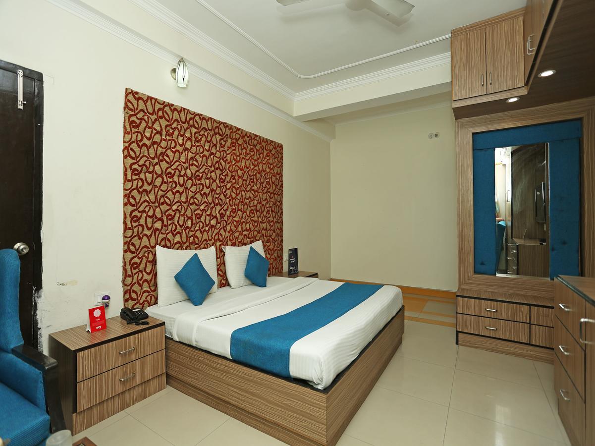 Oyo 10425 Queens Pearl Inn דהראדון מראה חיצוני תמונה
