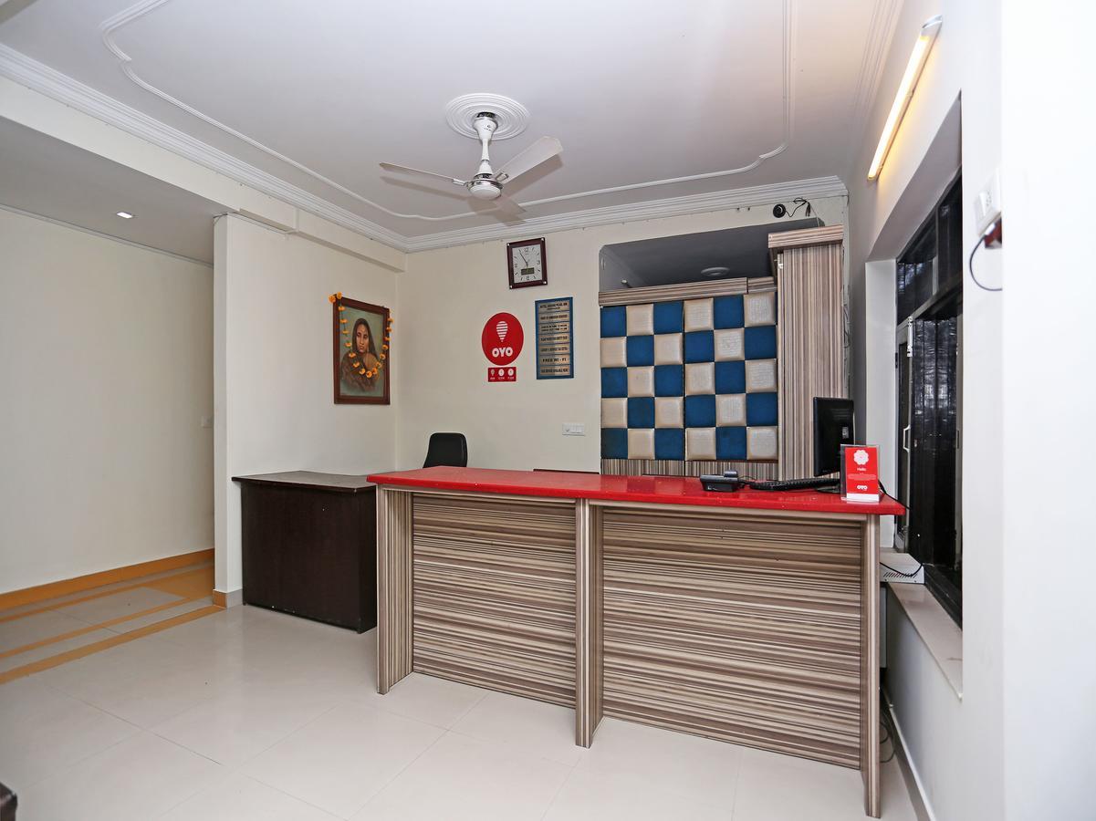 Oyo 10425 Queens Pearl Inn דהראדון מראה חיצוני תמונה