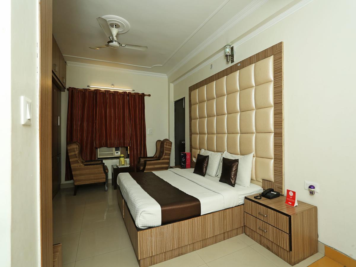Oyo 10425 Queens Pearl Inn דהראדון מראה חיצוני תמונה