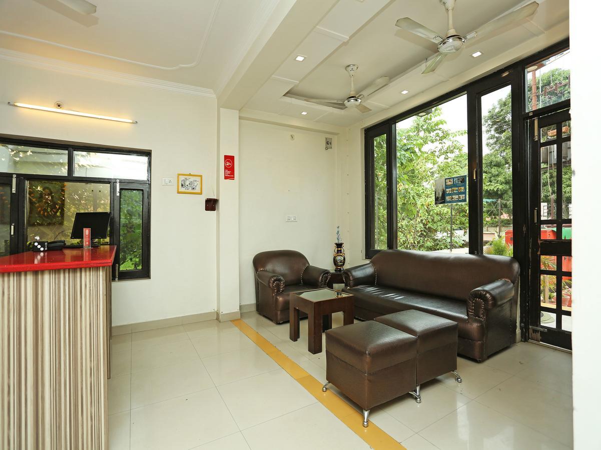 Oyo 10425 Queens Pearl Inn דהראדון מראה חיצוני תמונה